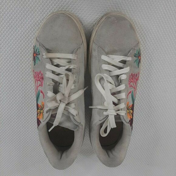 Puma Suede Velvet Hyper EMB Floral Embroidered Sneakers Womens 9.5 Lt Gray - Picture 2 of 10